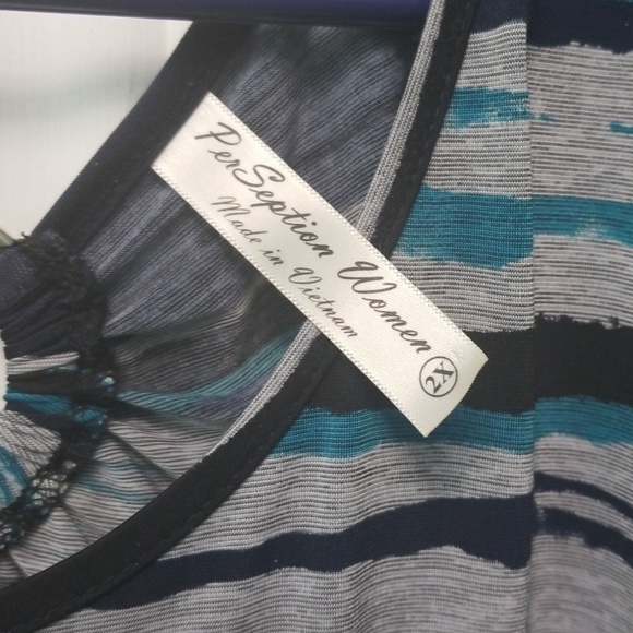 Blue and gray top - Picture 3 of 3